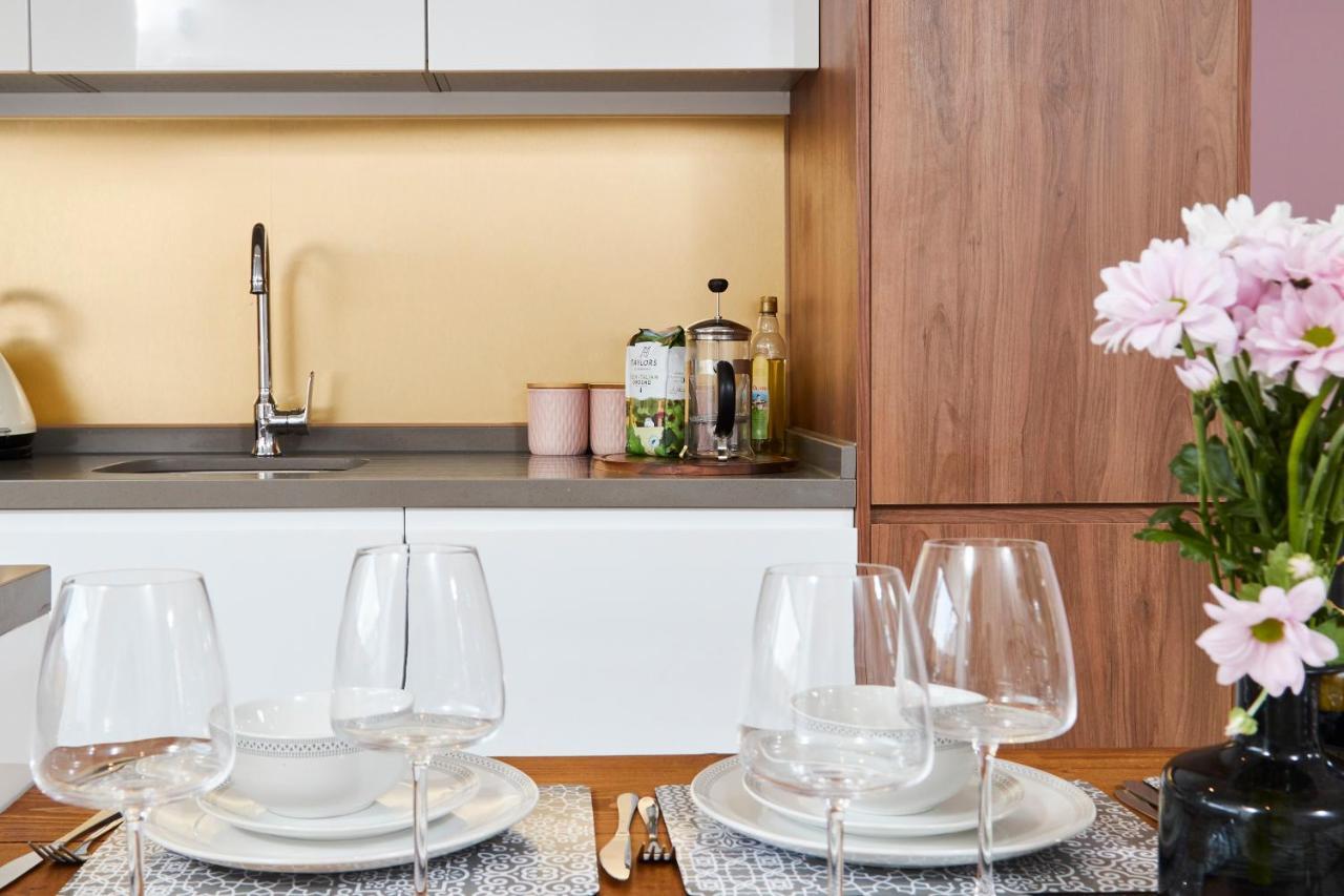 Вилла Beaut 5 Bed House W Parking Манчестер Экстерьер фото